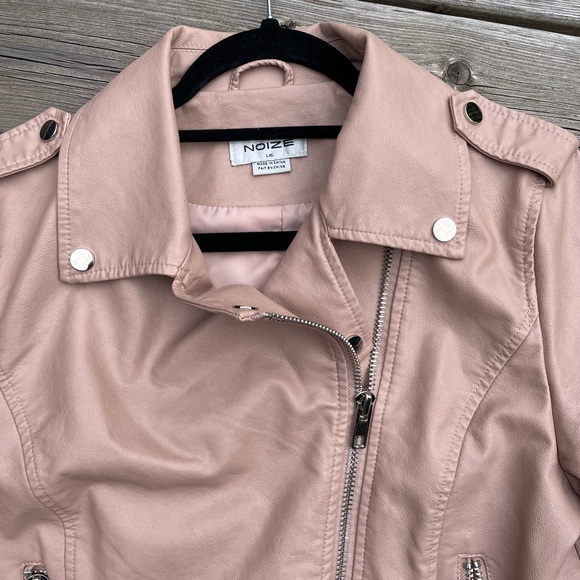 Noise sz large women’s vegan leather jacket. - Picture 3 of 11
